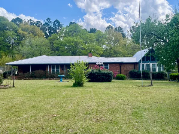 5686 Highway 14 W, Louisville, MS 39339