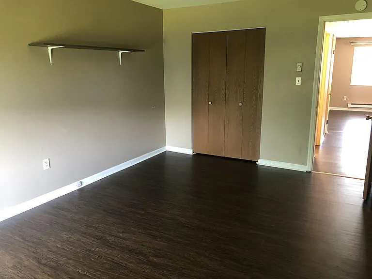 124 Pickwick Pl #1 — Photo 10