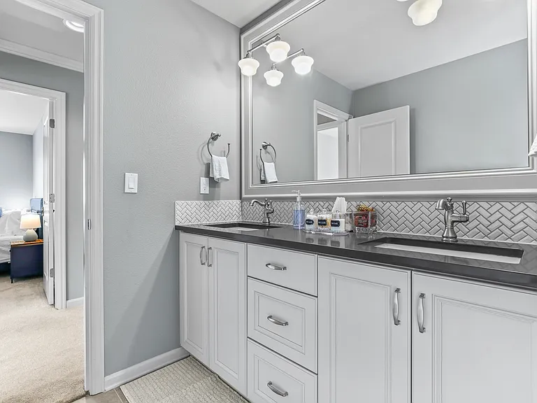 12365 NW Millford St — Photo 36