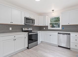 3717 Jamestown Dr NW, Huntsville, AL 35810