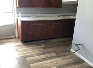 17538 Flora St, Melvindale, MI 48122