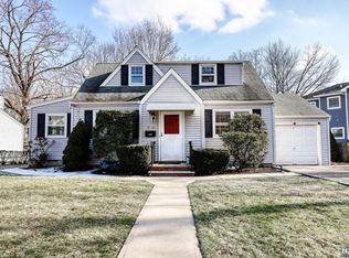 38-46 Taylor Rd, Fair Lawn, NJ 07410