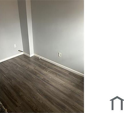 2nd image of 17568 Lake Shore Blvd #3