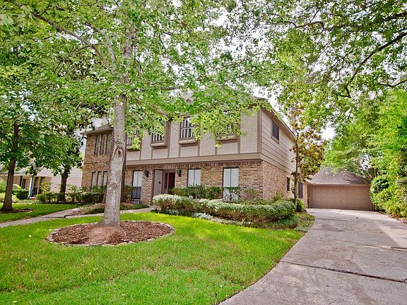 2nd image of 6915 Mossridge Dr