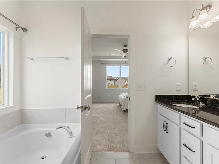 155 Bourne Dr — Photo 25