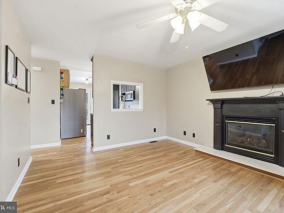 5th image of 8278 Passapatanzy Dr