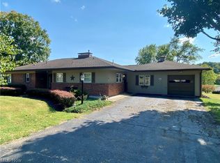 207 Lawton Rd, Marietta, OH 45750
