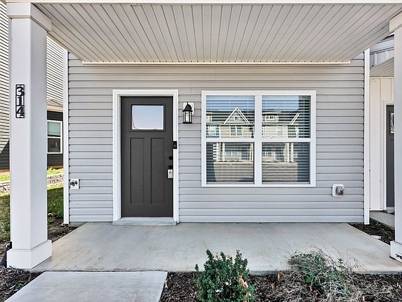 2nd image of 314 Front Ridge Cir