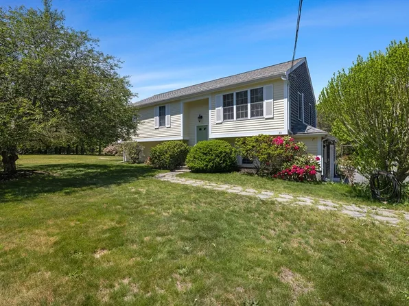 30 Minot Ave, Wareham, MA 02571