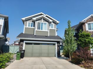 1606 164a St SW, Edmonton, AB T6W2T3