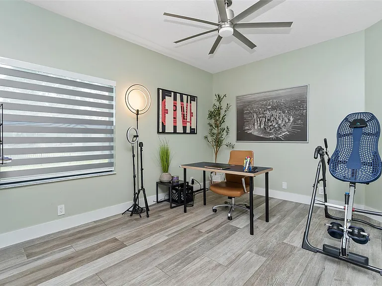 4903 NW 101st Ave — Photo 54