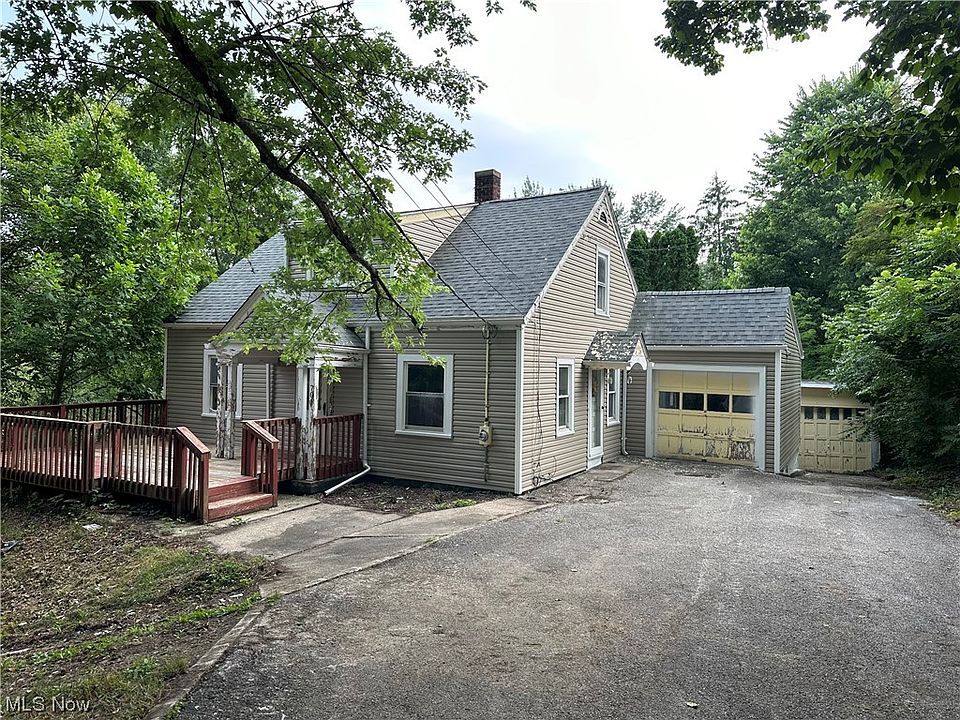 701 Lovers Ln, Steubenville, OH 43953 Zillow