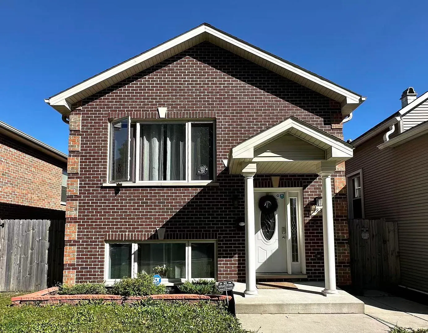 4 bed, 2558 sqft, $3,500 — Photo 1