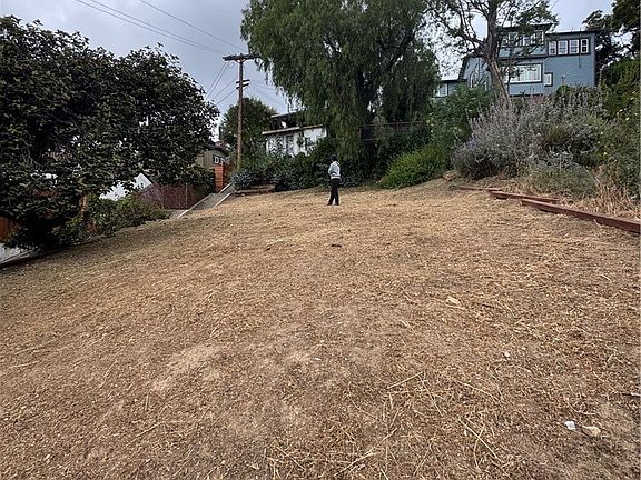 2nd image of 2106 Roselin Pl Lot 35