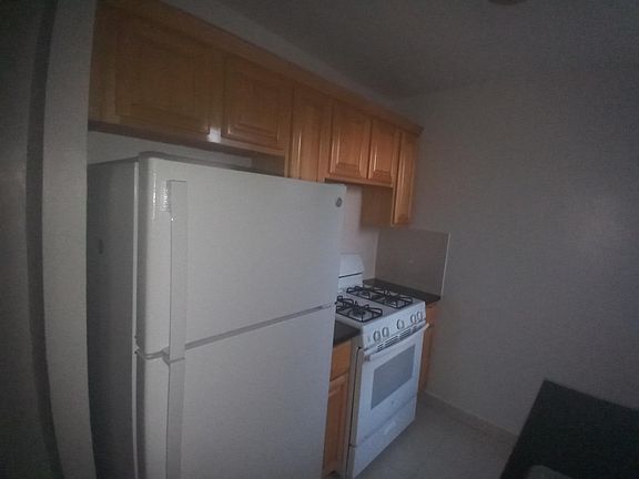 3rd image of 83-40 139th St