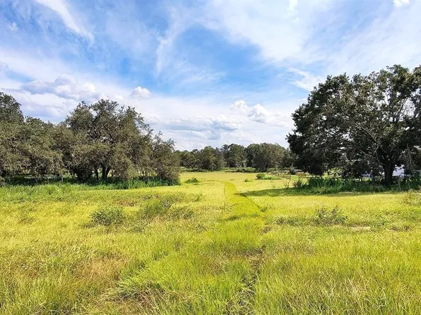 A D May Rd, Dade City, FL 33523