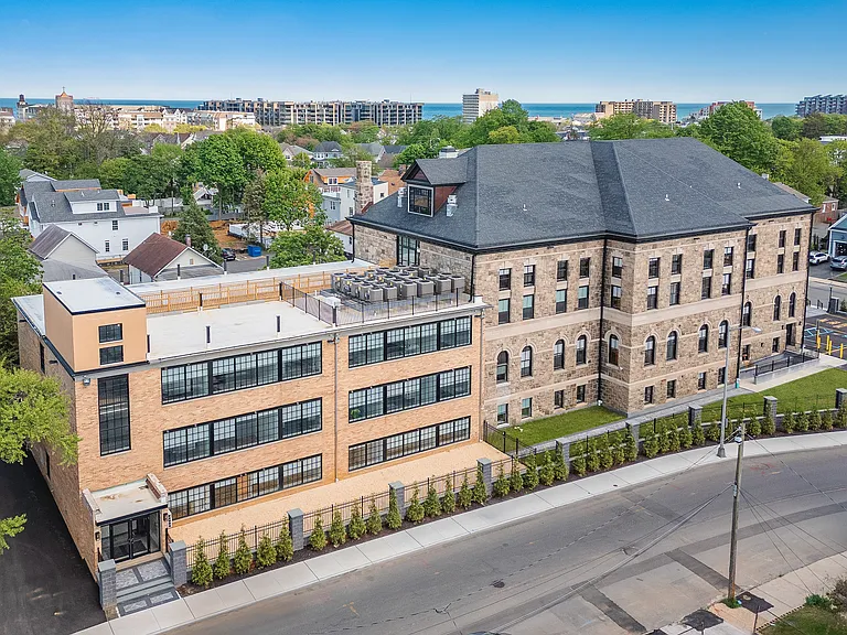 Star of the Sea Apartments — Photo 39