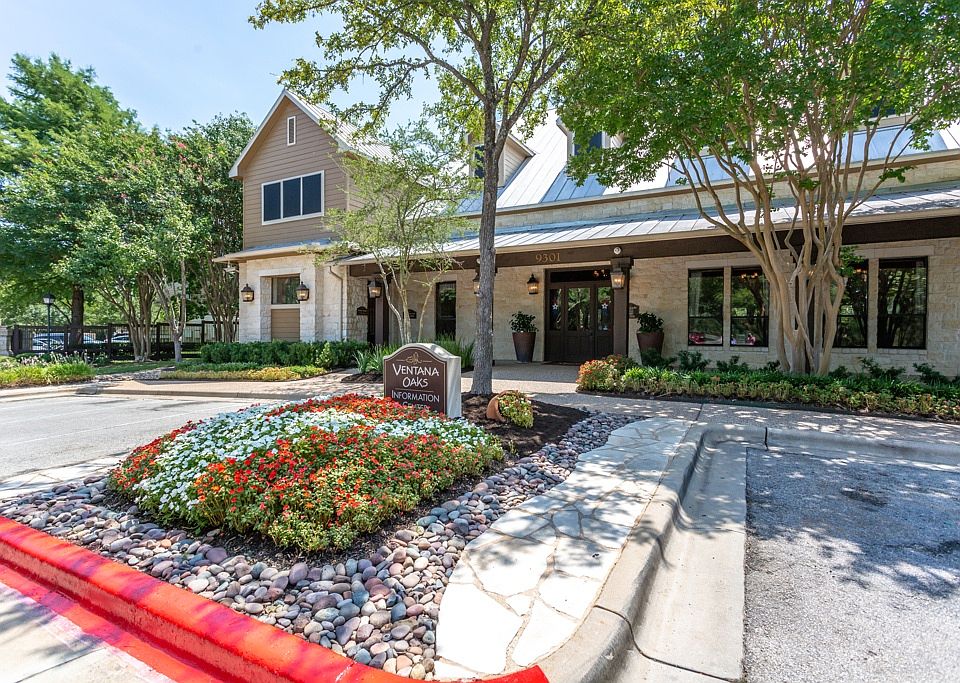 Beautifully Landscaped Entrance