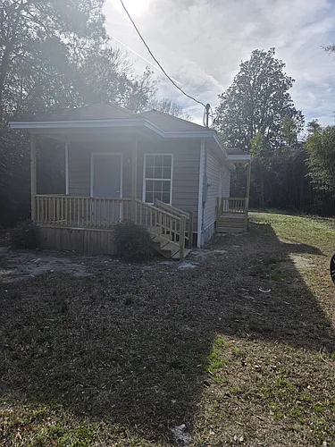 113 Jefferson St Photo 1