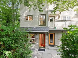 212 24th Ave E, Seattle, WA 98112