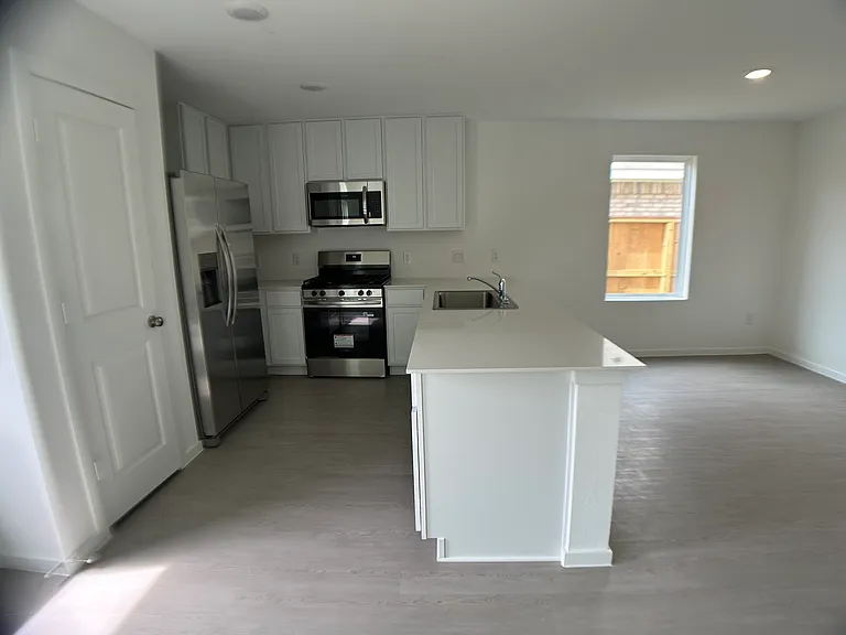 6839 Lantana Leaf Ln — Photo 4