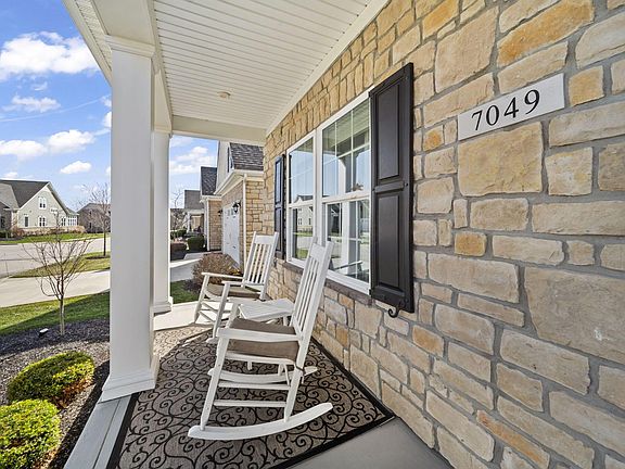 3rd image of 7049 Wind Rose Way #52