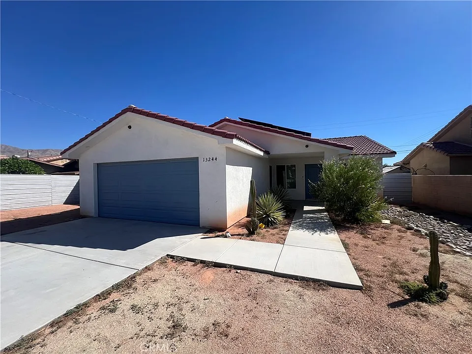 13244 El Cajon Dr
