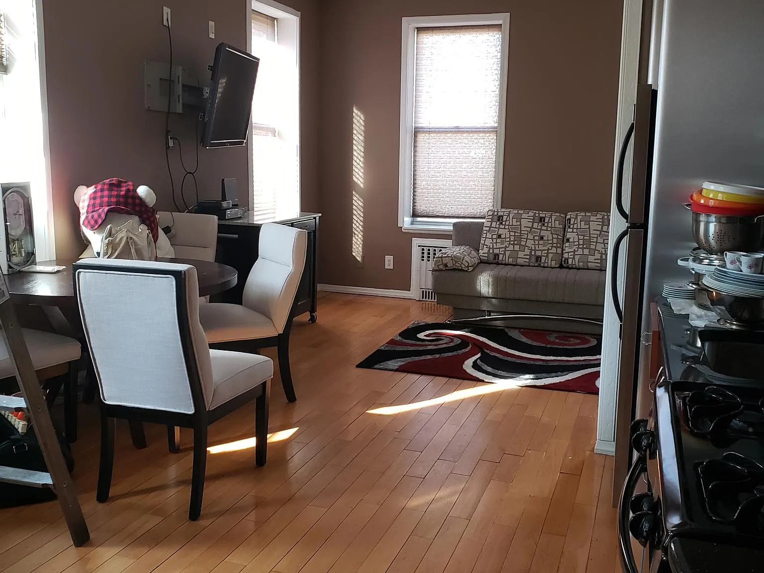 1 bed, 750 sqft, $2,800 — Photo 2