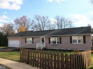 2582 Abby Ln, Dover, PA