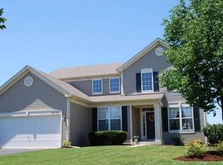 2256 Shiloh Dr, Aurora, IL 60503