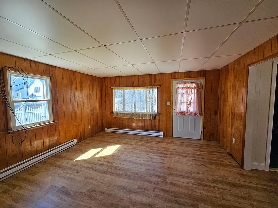 108 Manor Rd