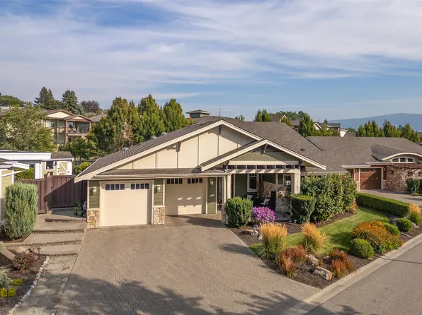 1147 Glenview Ct, Kelowna, BC V1Y 0A7