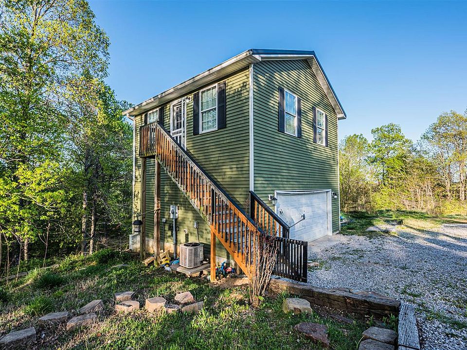 1st image of 152 Foxglove Ln