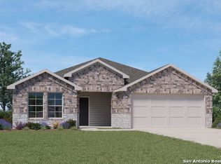 936 Armadillo Dr, Seguin, TX 78155