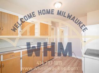 5050 N Bay Ridge Ave, Milwaukee, WI 53217