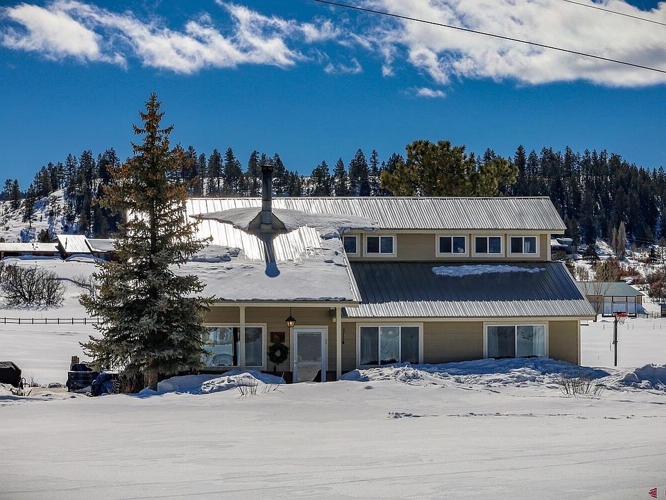 1st image of 861 Meadows Dr