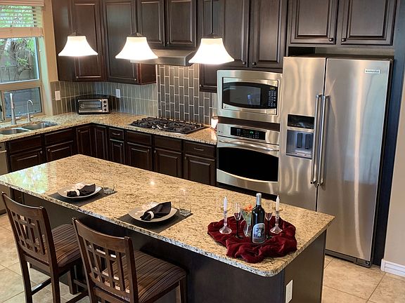 Spacious Gourmet Kitchen