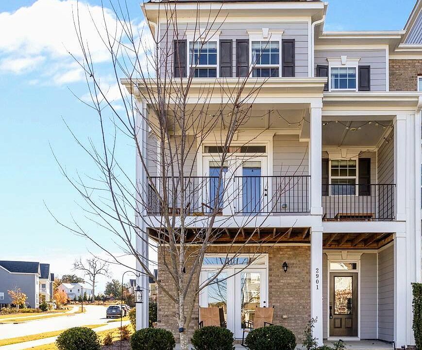 1st image of 2901 Great Lawn Rd