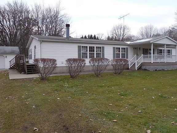 2nd image of 2042 Linda Ave