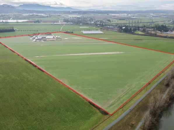 33861 Sim Rd, Abbotsford, BC V3G 1N1