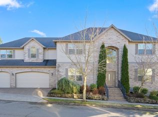 10046 NW Skyline Heights Dr, Portland, OR 97229