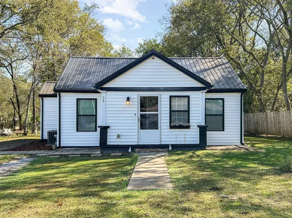 115 Baker St, Shelbyville, TN 37160