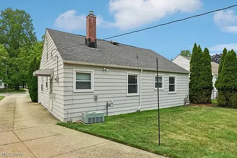 3 bed, 1491 sqft, $1,680 — Photo 4