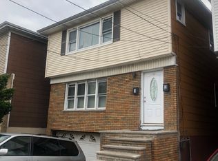 8 Eastview Ct, Jersey City, NJ 07305