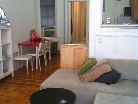 3rd image of 175 Bleecker St APT 13