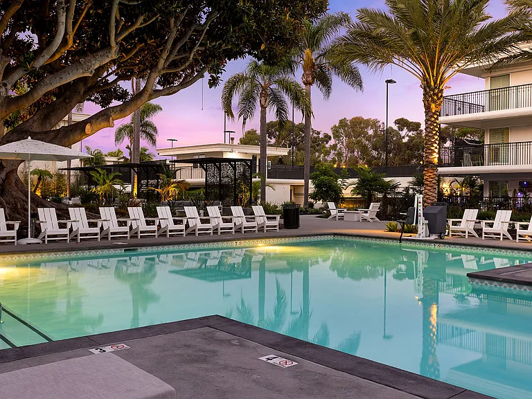 Bayside at Coronado — Photo 45