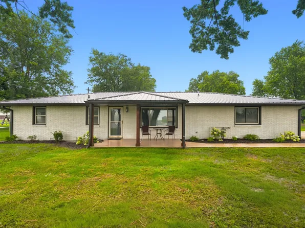 101 Cottonwood Dr, Anderson, IN 46012