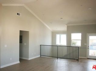 4870 W Saint Elmo Dr #4870, Los Angeles, CA 90019
