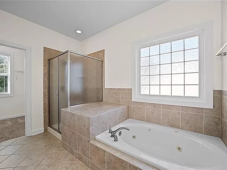 4022 Adair Ln — Photo 16