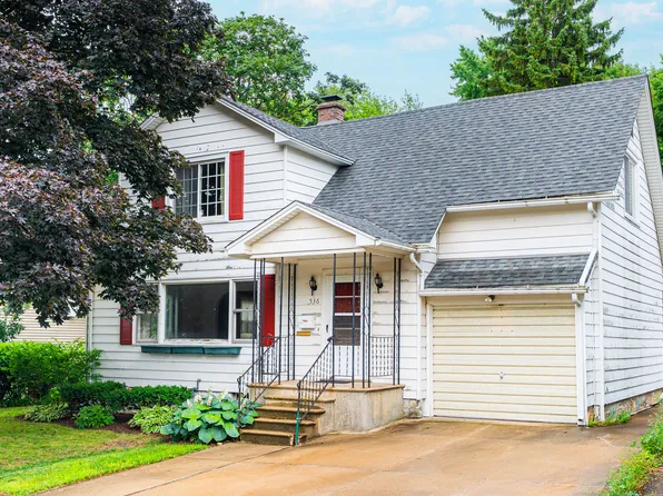 536 Center Ave, Sycamore, IL 60178